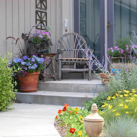 Haslett, MI Front Yard Entrance Garden