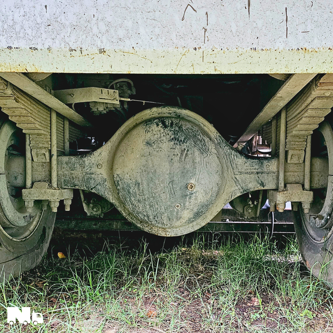 Eaton Spicer J210-S Rear Axle 1