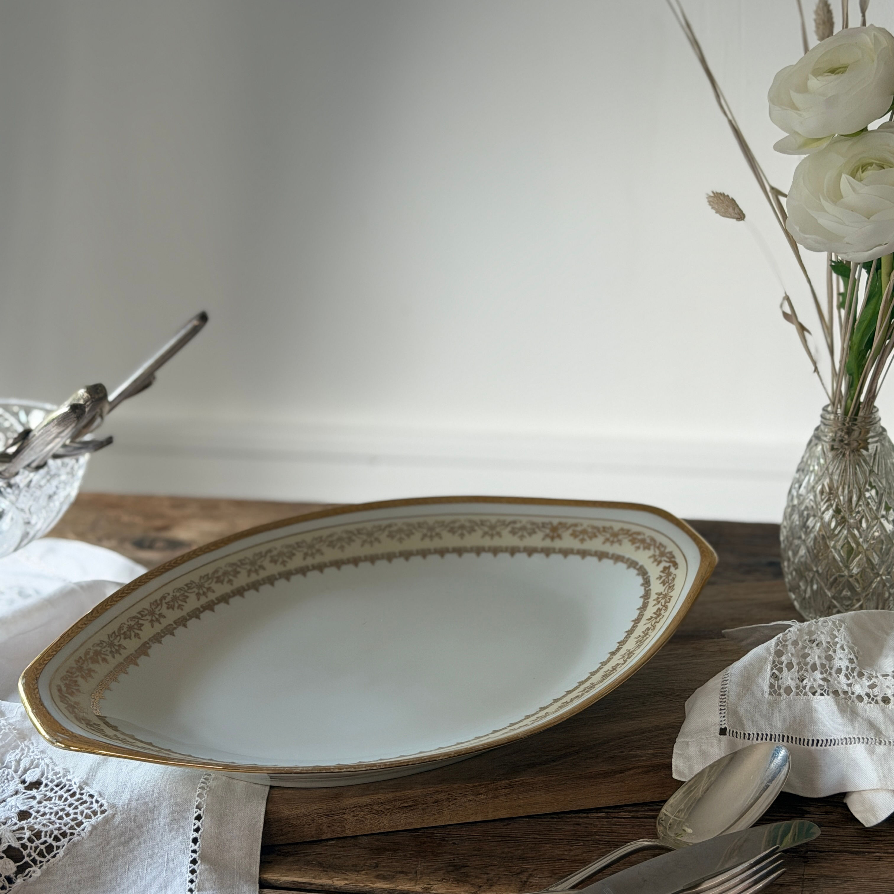DALMIEN | Plat ovale