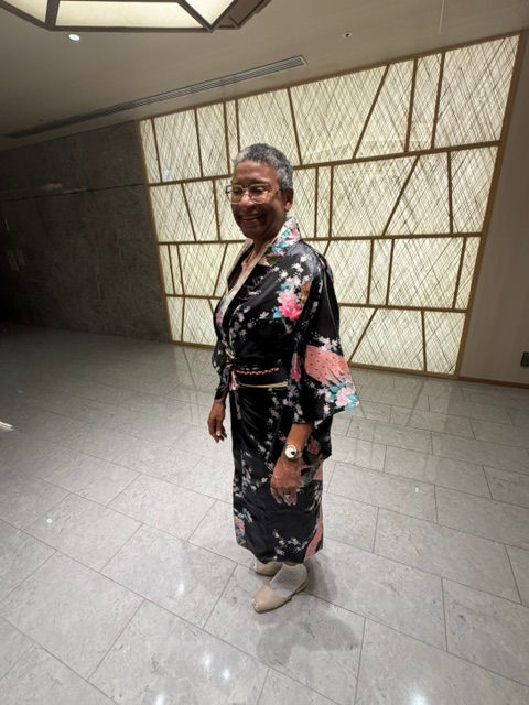 Patrise in kimono, front view