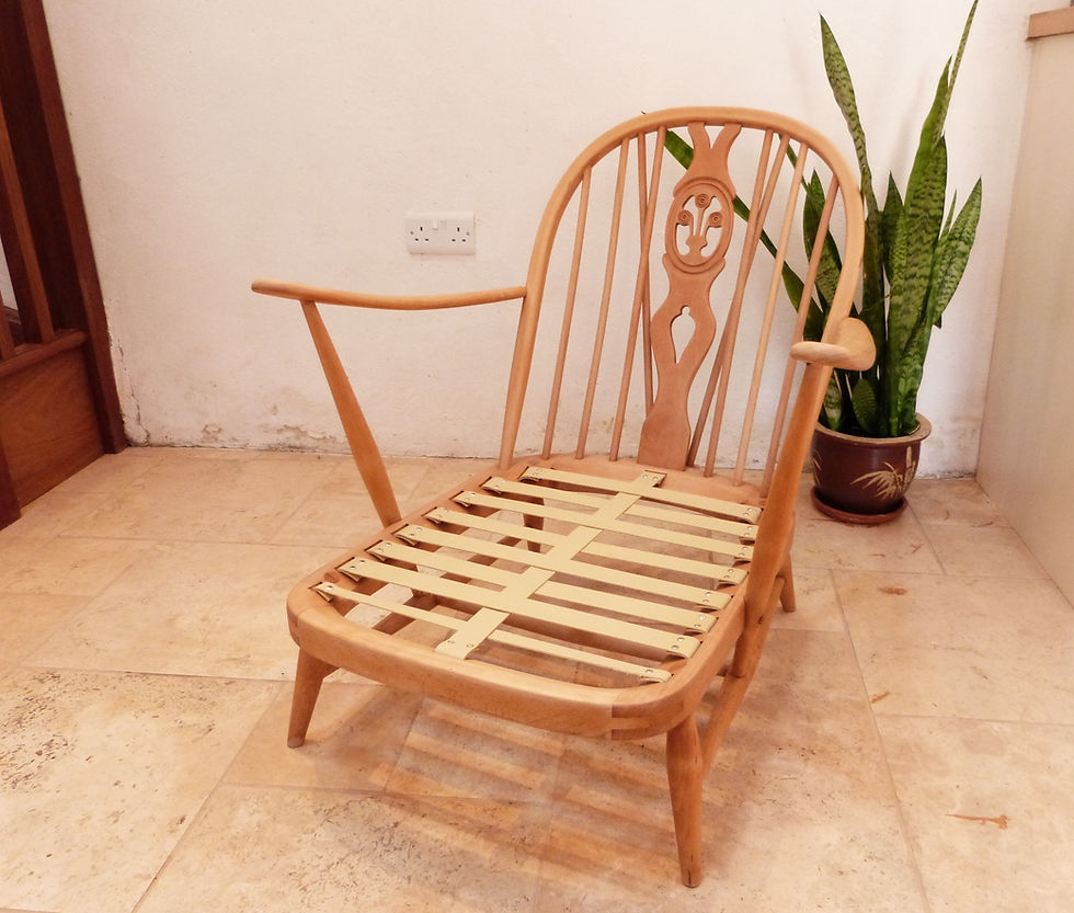 Thumbnail: Ercol 252 Easy Chair