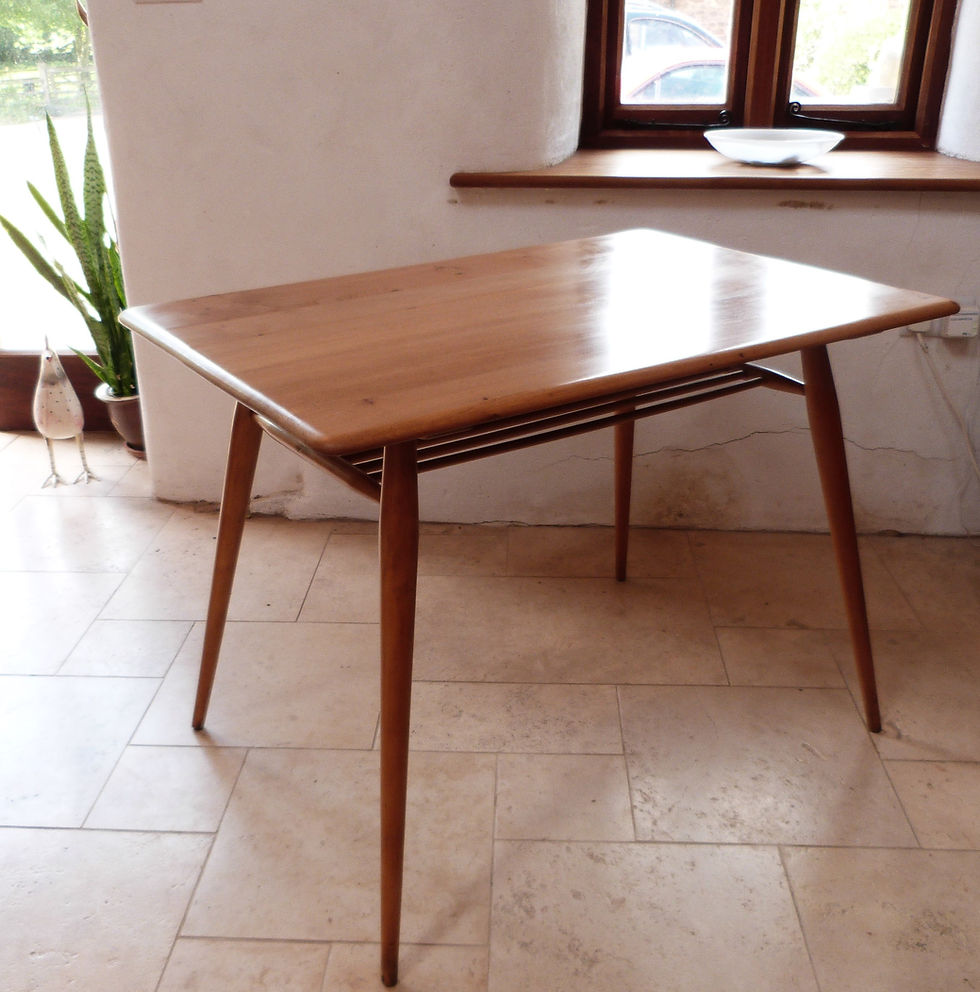 Thumbnail: Ercol 393 Breakfast Table