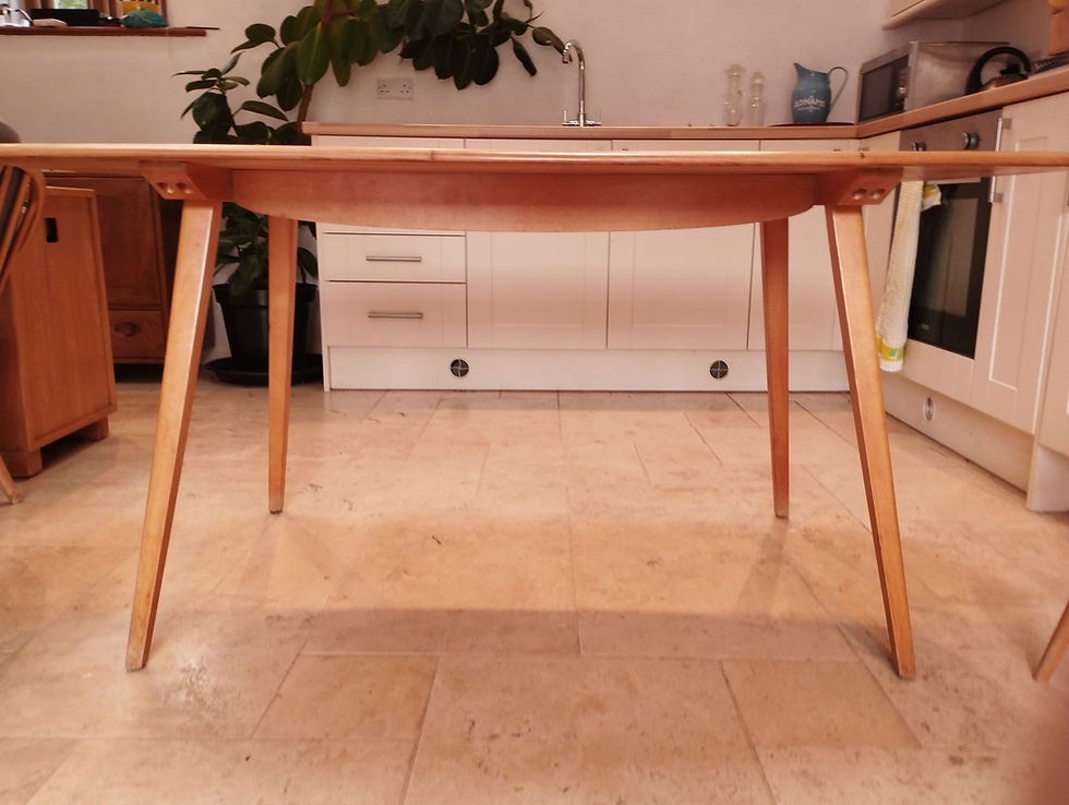 Thumbnail: Ercol Windsor (382) Plank Dining Table, Light Finish
