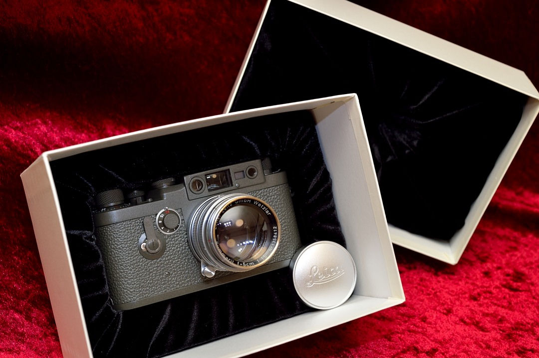 Leica Ⅲg + Summarit 5cm f=1:1.5 オリーブドラブメタリックRepaint