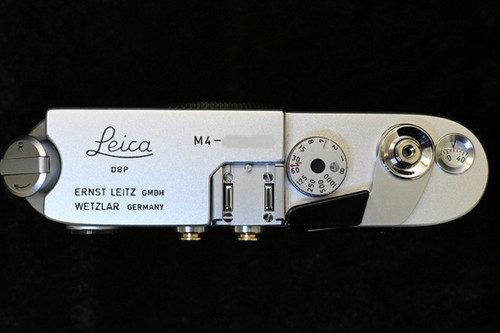 Leica M4/M5/M6用 フラッシュシンクロソケット防塵キャップ真鍮製2個
