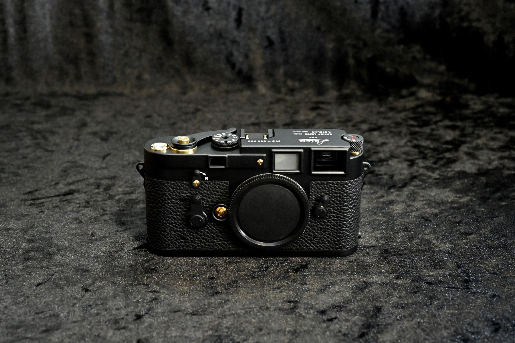 Leica M3 DS オーバーホール/整備済/Repaint/Restore品「Black matte finish X Gold」