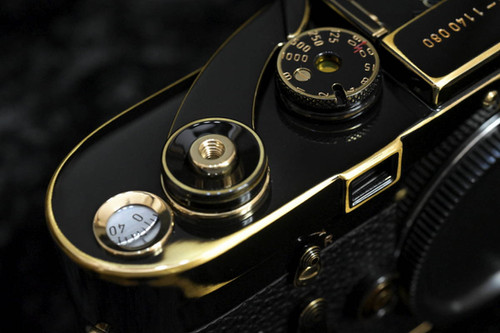 LEICA M3 + レンス + アクセサリー ライカ M3に最高のアクセサリーシューカバー購入しました - YouTube