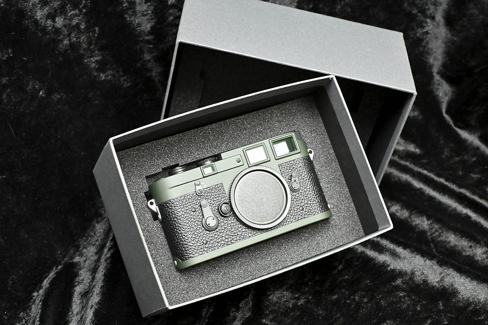 サムネイル： Leica　M3　カスタムオーダー　ブラックXオリーヴマットフィニッシュ　フルレストアサービス