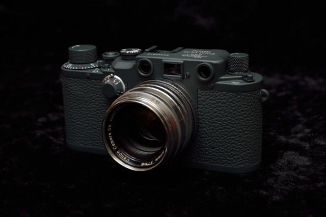 サムネイル： Leica　Ⅲｃ　Ⅲｆ　セルフ無し　フルレストア　特注色