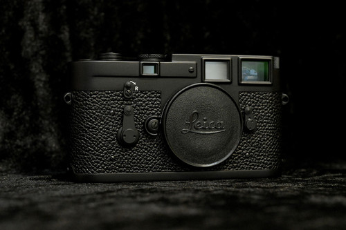Leica M3 カスタムオーダーフルレストアブラック光沢半艶仕上フル