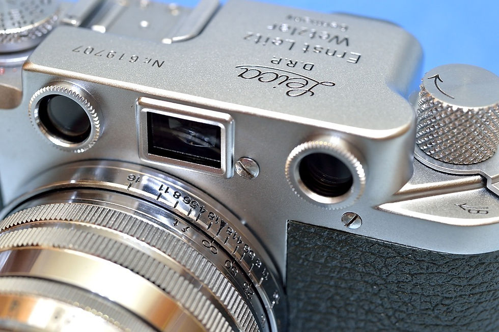 Miniature : Leica　Ⅲｆ　RD　+　SERENAR　50ｍｍ　ｆ＝1：1.8　クロームXラウフグレー