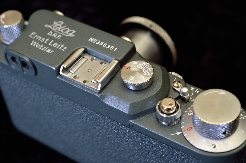 Miniature : Leica 段付Ⅲｃ戦中型　ラウフグレーREPAINT + Elmar　1：3.5　ｆ＝5ｃｍ