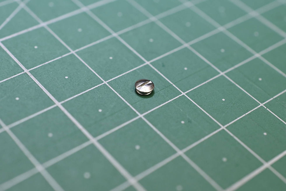 Miniature : Leica M1/M2/M3/M4距離計隠し化粧ネジ補修部品純正品