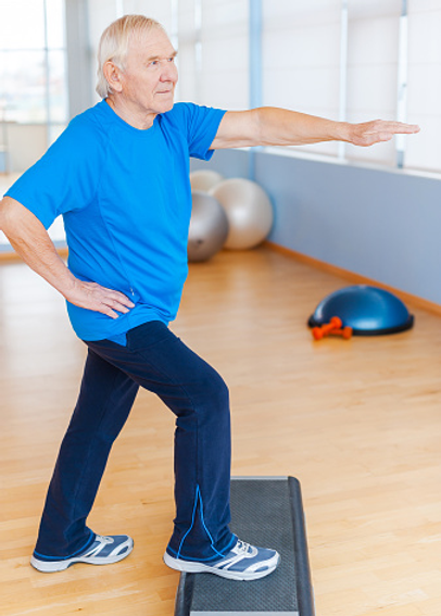 How-Physical-Therapy-Helps-Improve-Balance.png