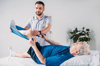 dr-dan-albright-anterior-hip-replacement-2-1551194564.jpg