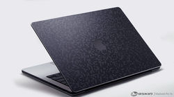 9skin Macbook Pro 14 M2 Honeycomb 03