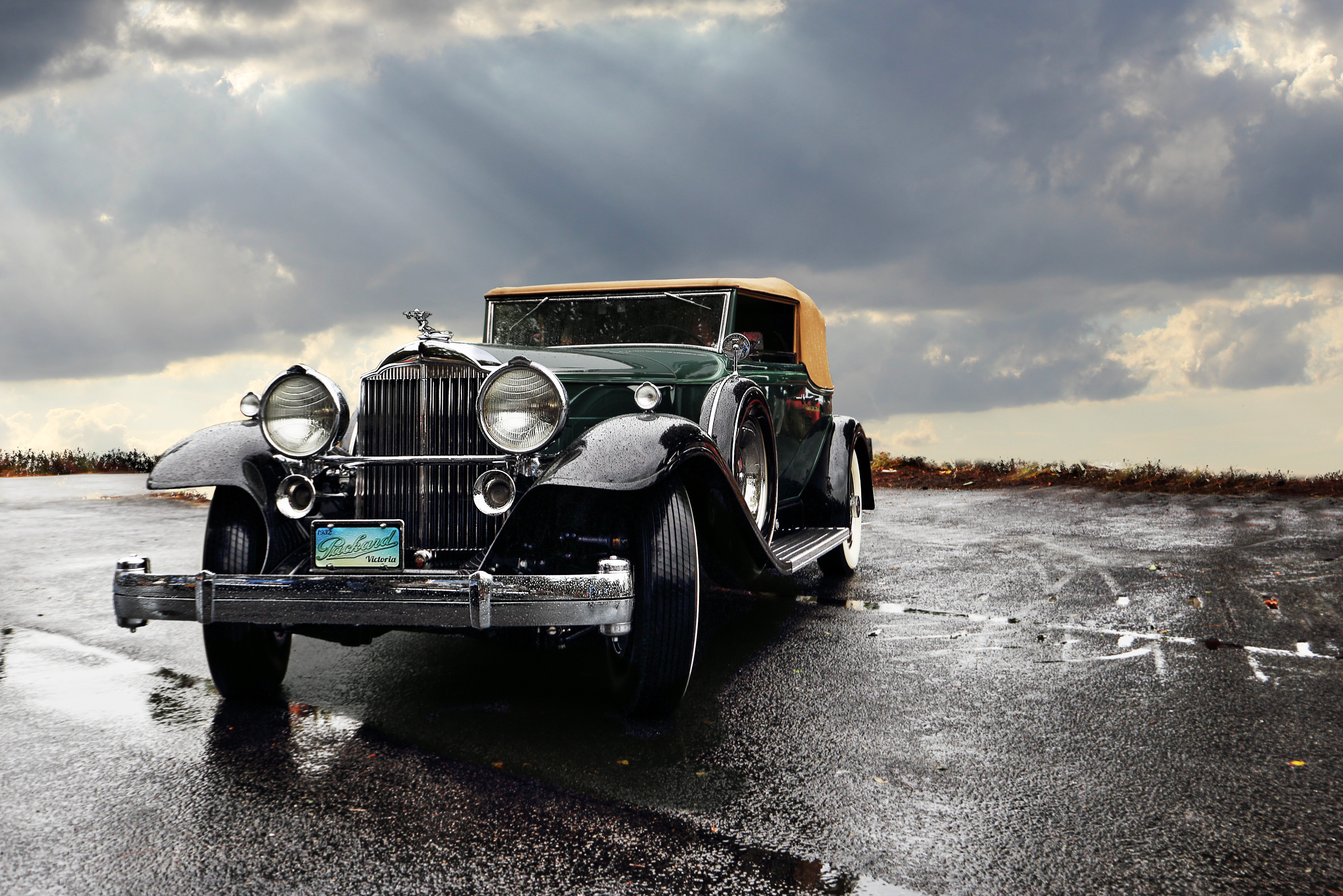 1932 Packard 903 DeLuxe Victoria