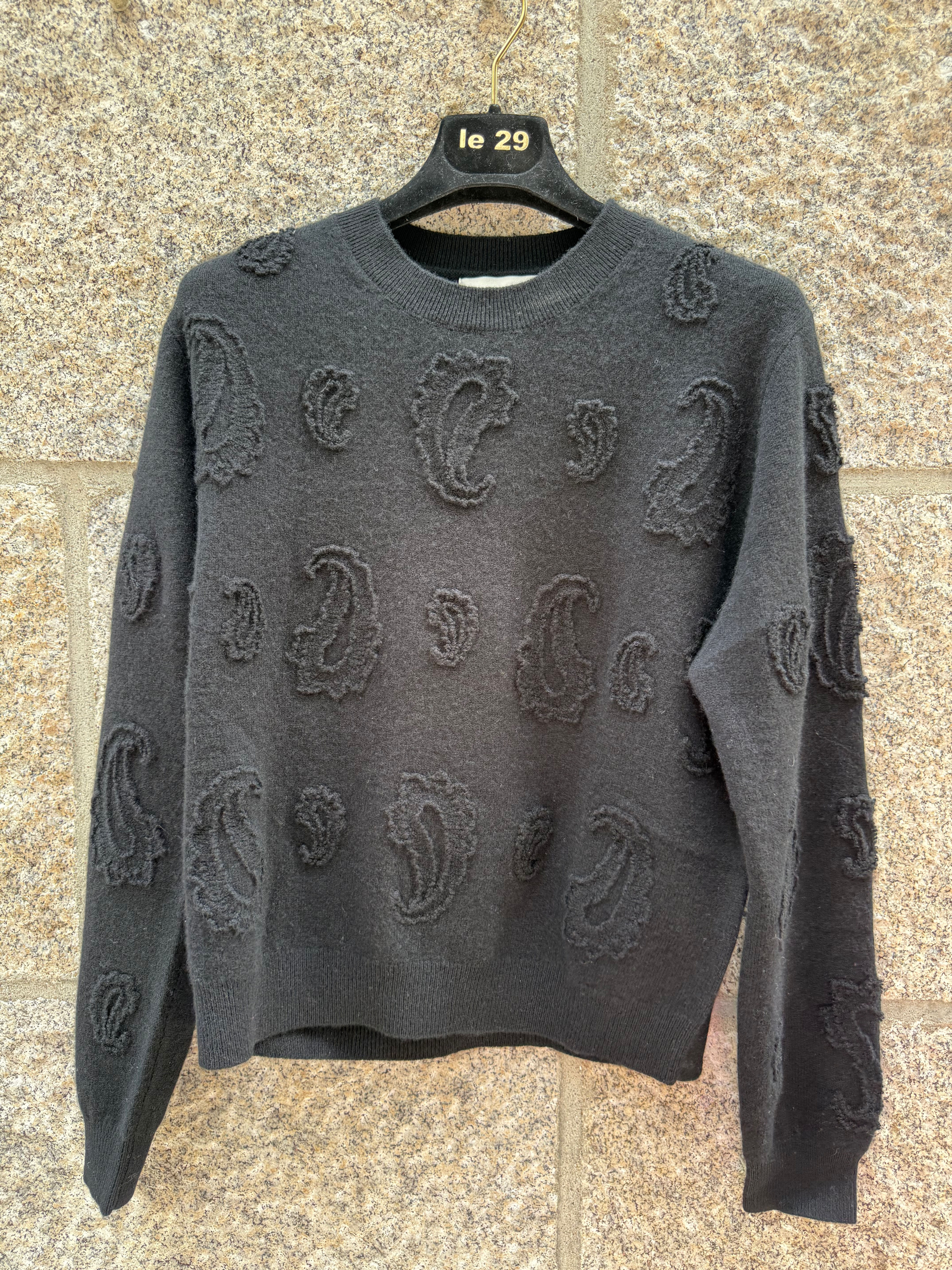 JUMPER 1234 • Pull