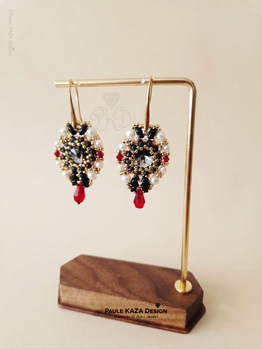 Miniature : Boucles d'oreilles pendantes en cristal swarovski black diamond - paulekazadesign.com