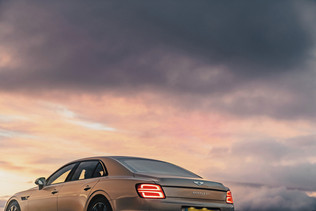 Bentley_FlyingSpur_June21_ByTomKahler_Lowres-4.jpg