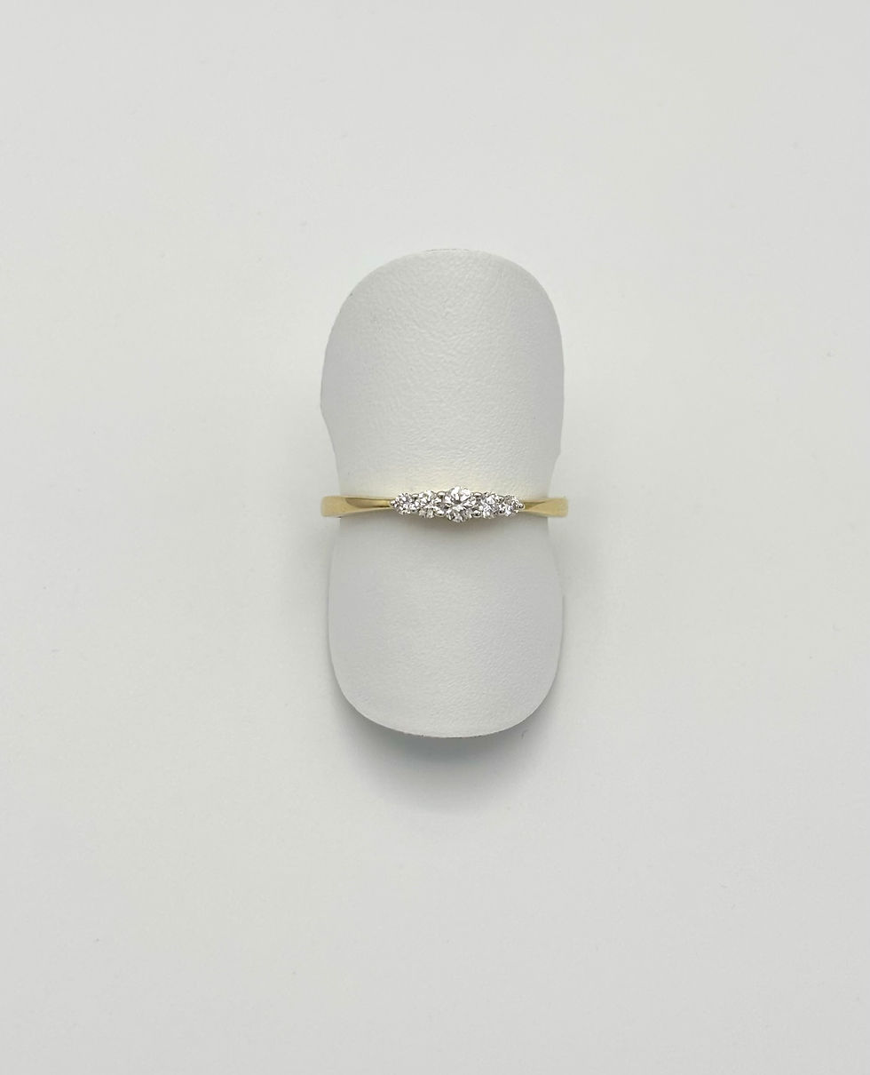 Pas Diamonds Ring