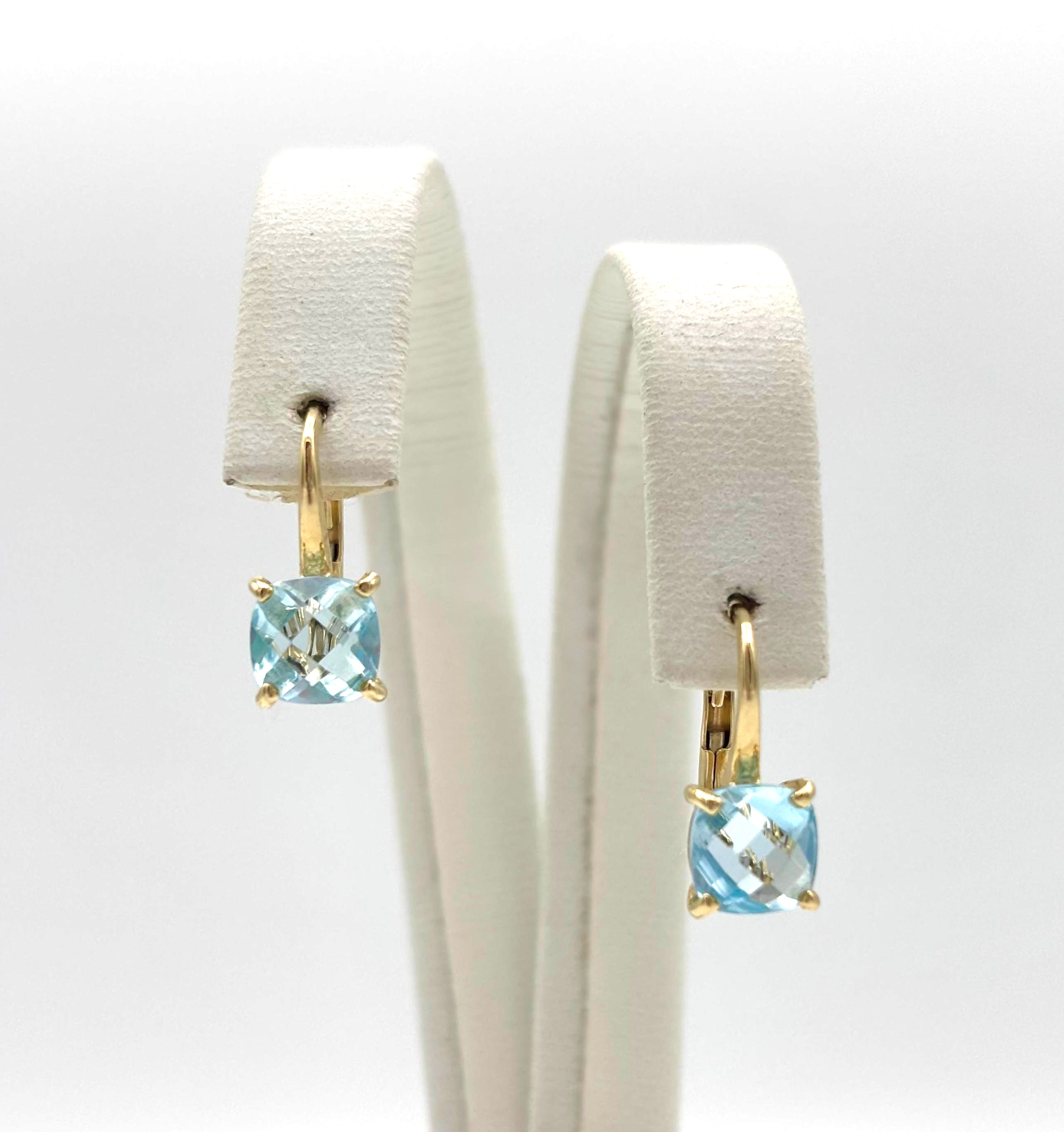 Jarrèl 14Krt. Geel Gouden Quadro Piccoli Oorsieraden