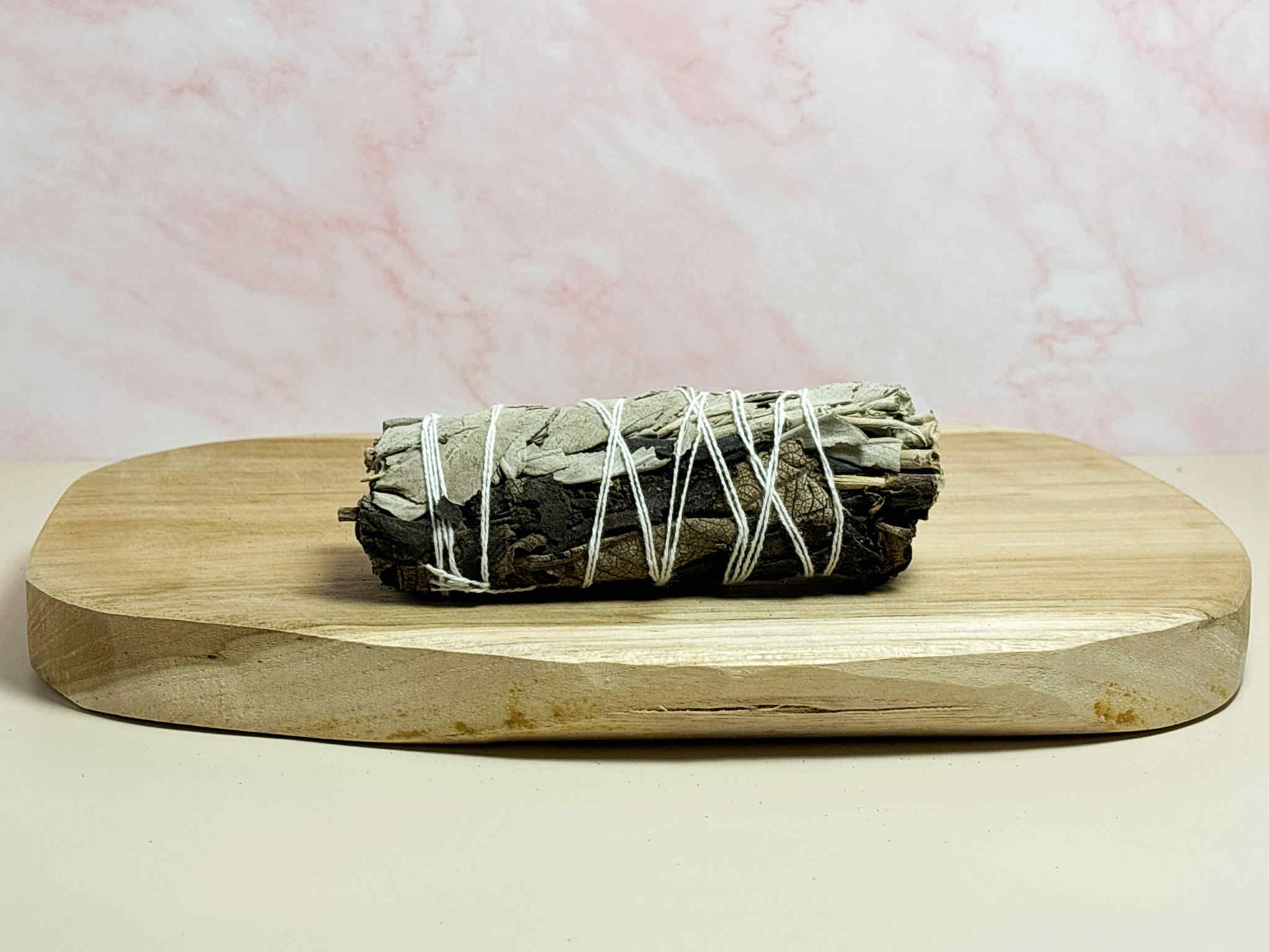 Sauge Noire (Armoise) & Sauge Blanche – Purification et protection profonde