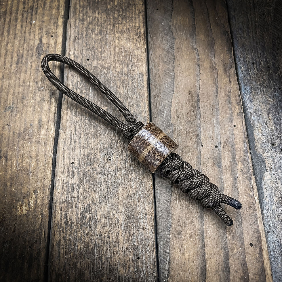 Thumbnail: Glowing - Burlap Micarta Bead