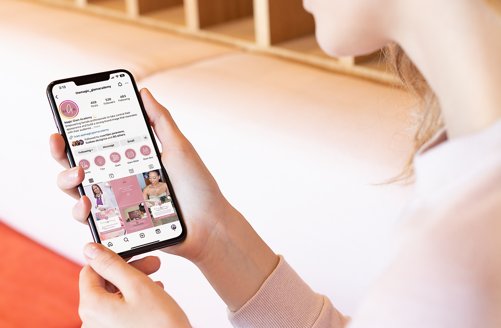 over-the-shoulder-view-mockup-of-a-blonde-girl-looking-at-her-iphone-xs-25439.png