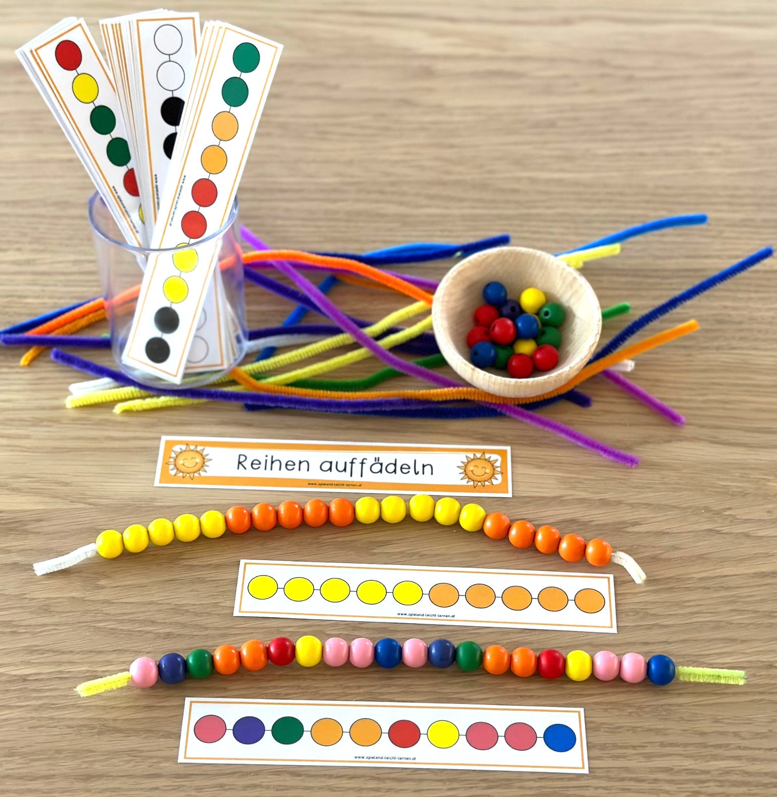 Reihen auffädeln Pfeifenputzer