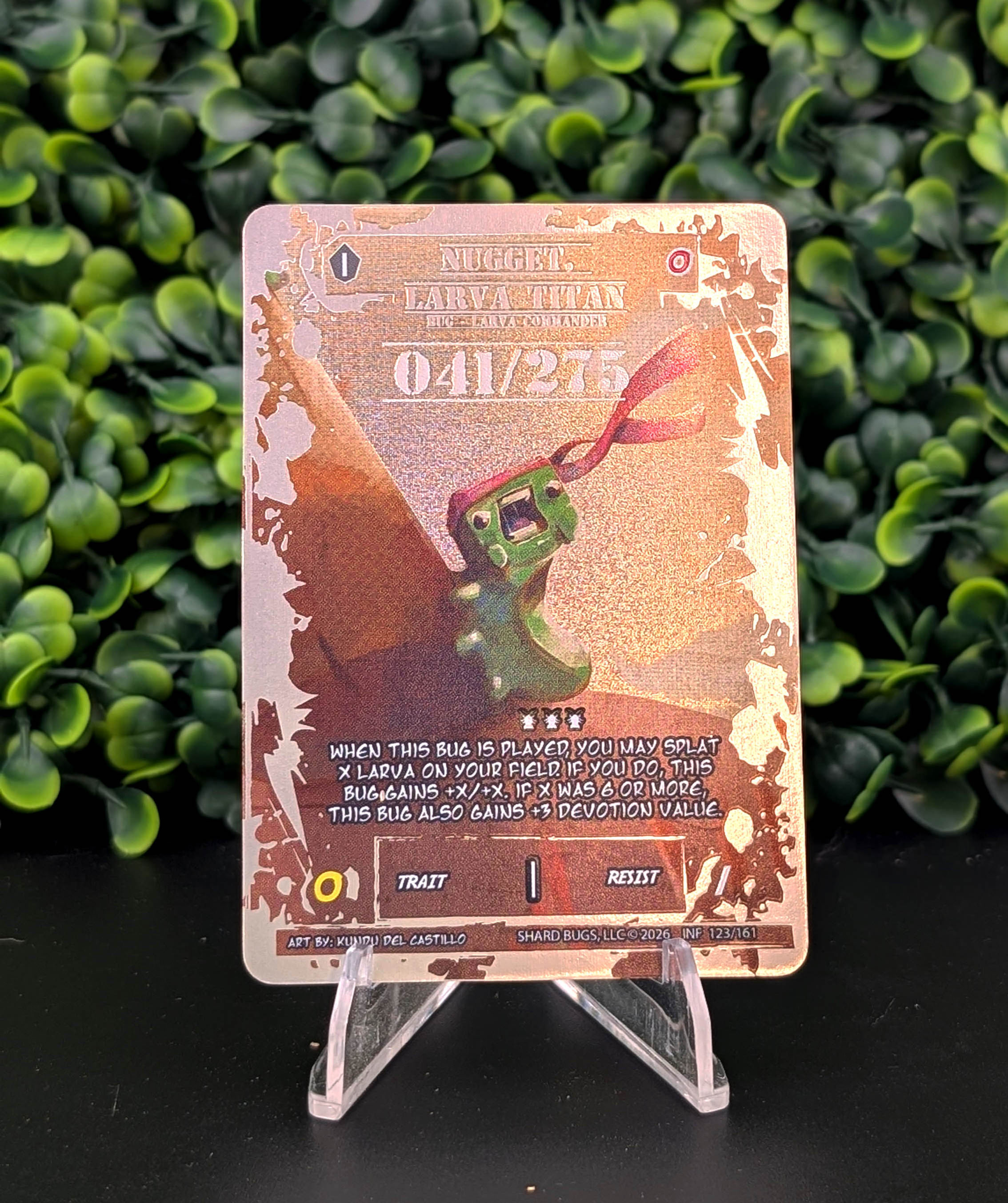 Nugget Larva Titan - 041/275 -  Serialized - Infestation