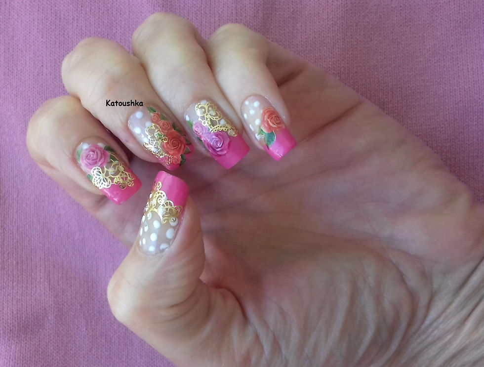 French manucure, polka dot et water decal - Partenariat Lashes Nails