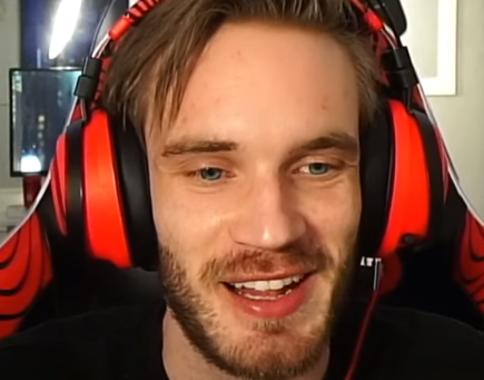 First PewDiePie Video I've Ever Seen and it's Balisong Flipping Jokes lolz