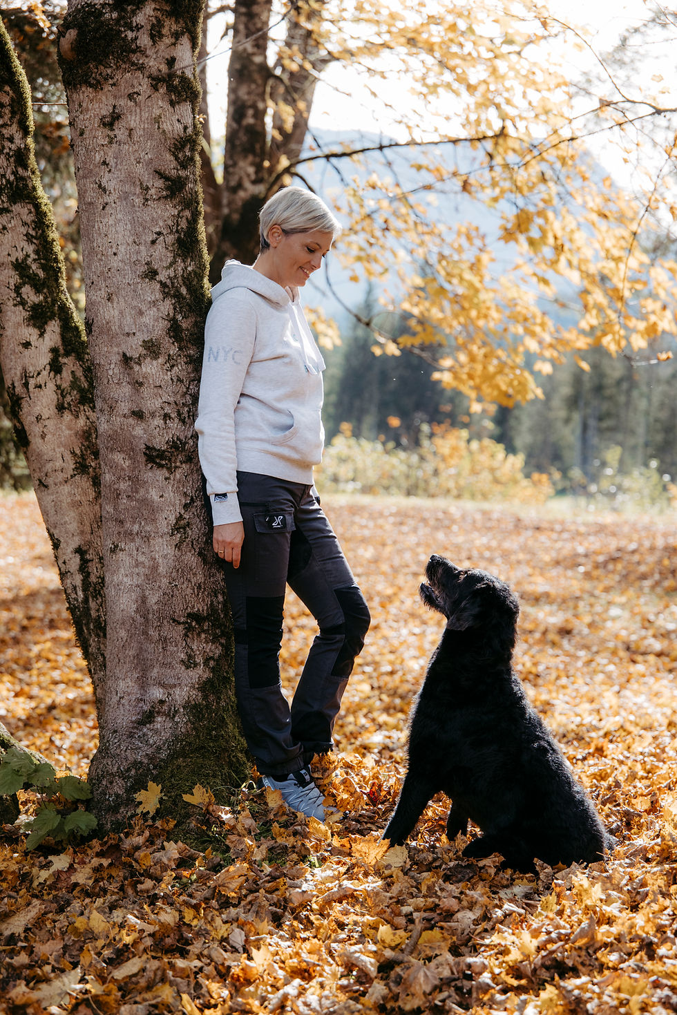 Petra Janda mit Labradoodle