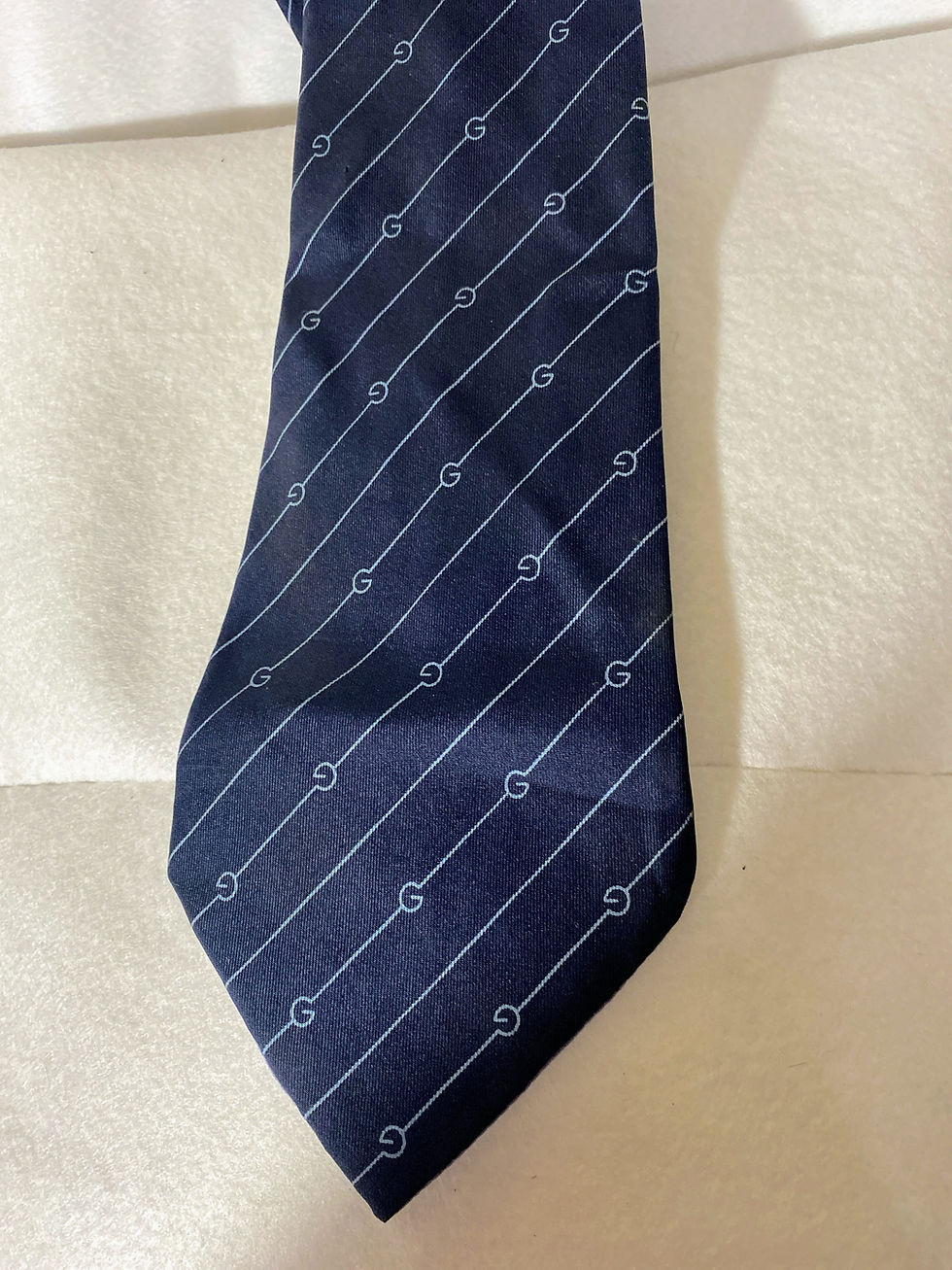 Thumbnail: Gucci Navy Blue Silk Tie with Micro GG Stripe Design