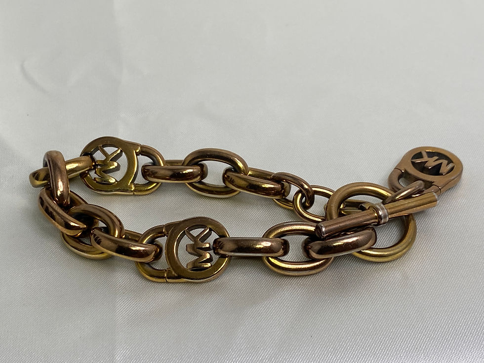 Thumbnail: Michael Kors Oversized Chain Toggle Bracelet – Rose Gold Tone MK Logo Charm