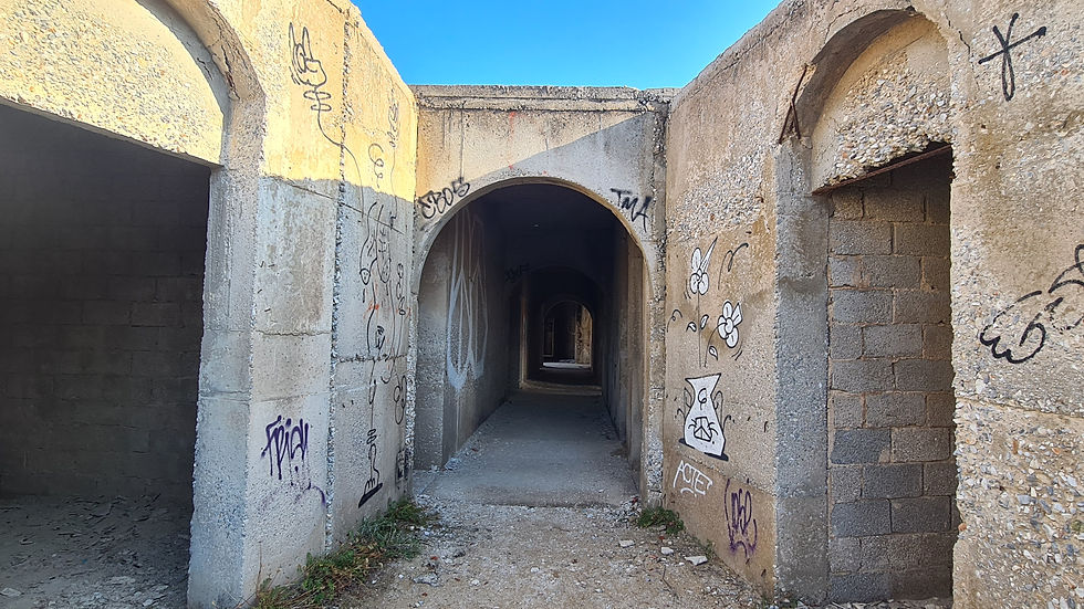 Hotelruine Alyko Naxos