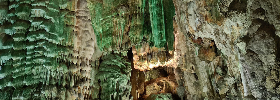 Phong Nha Cave (8).jpg