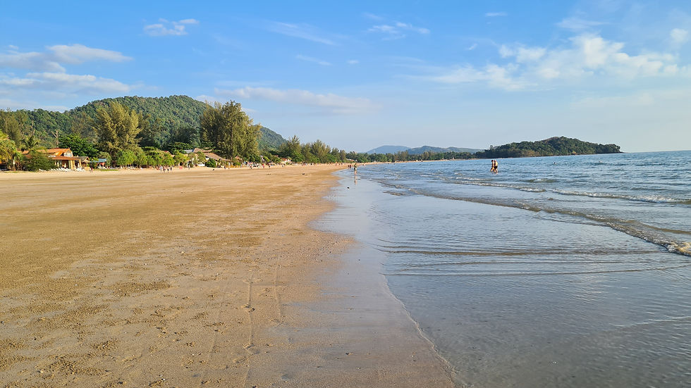Khlong Dao Beach Koh Lanta