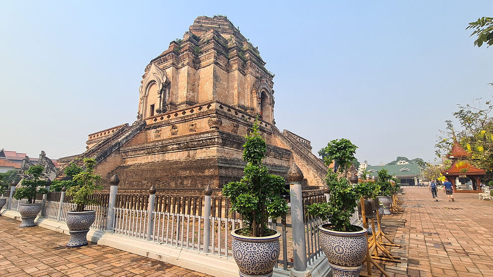 Wat Chedi Luang Chiang Mai