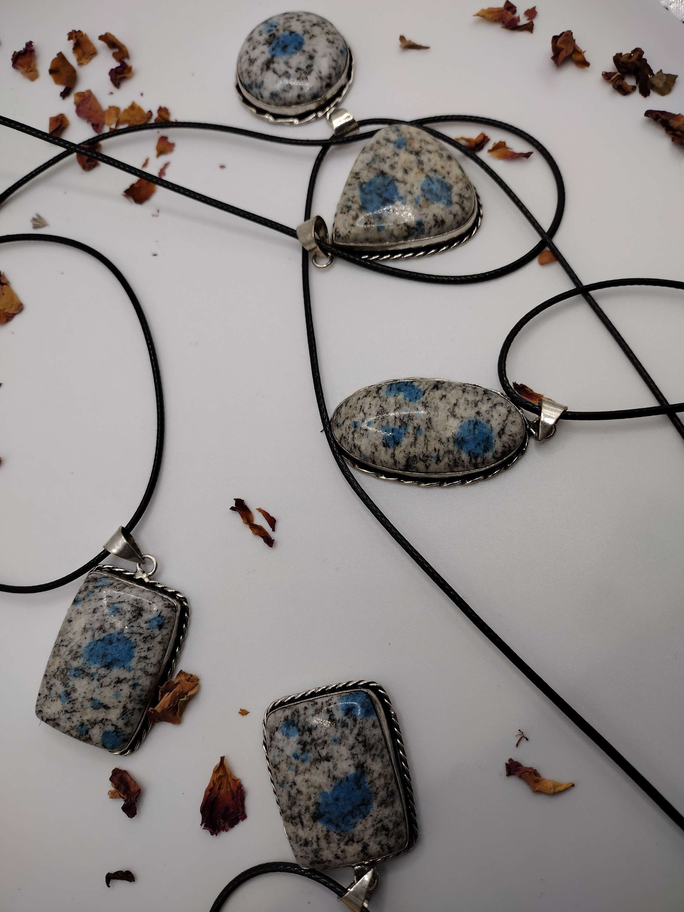 K2 azurite necklace 