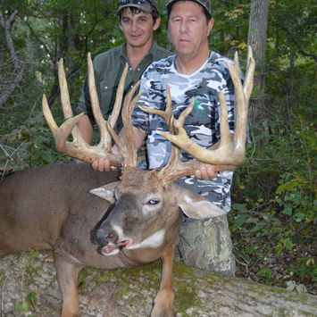 Ohio Trophy Whitetail Deer Hunts