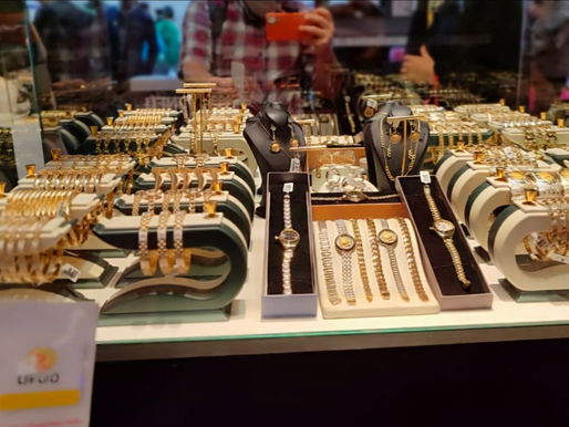 سعر الذهب يسجل انخفاضًا جديدًا في إسطنبول