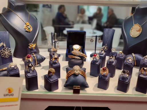 الذهب في إسطنبول يرتفع بسبب ندرة المعروض