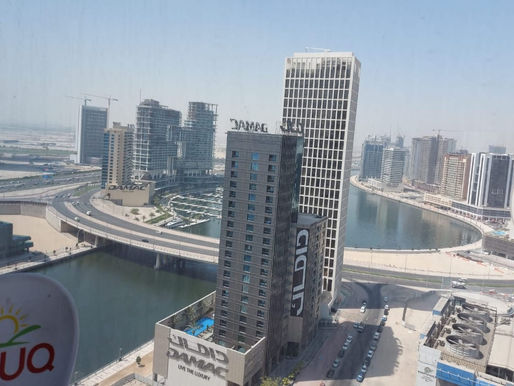 الإمارات تشجع الاستثمار العقاري