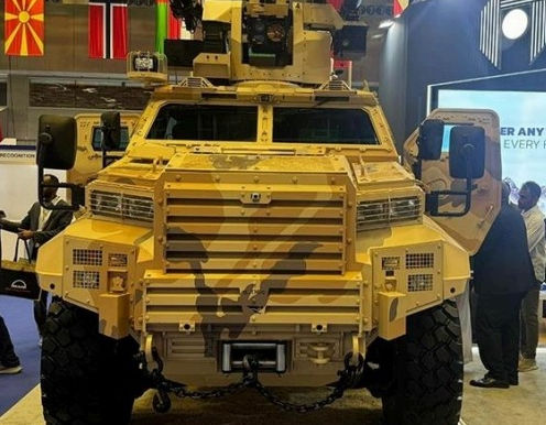 عرض مدرعات "أجدر يالتشين" التركية في معرض " ديمدكس " الدوحة