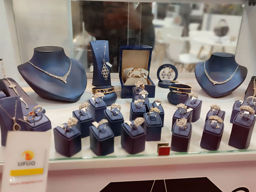 أسعار الذهب تشهد انخفاضًا