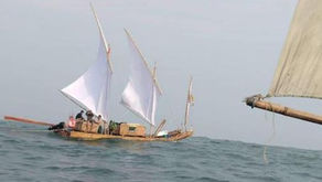 Seven Vietnamese skirt country’s coast on bamboo rafts, reports Tuoi Tre News