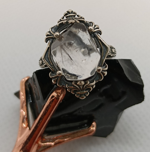 •RUTILATED QUARTZ - KITE• silver ring (size 9)