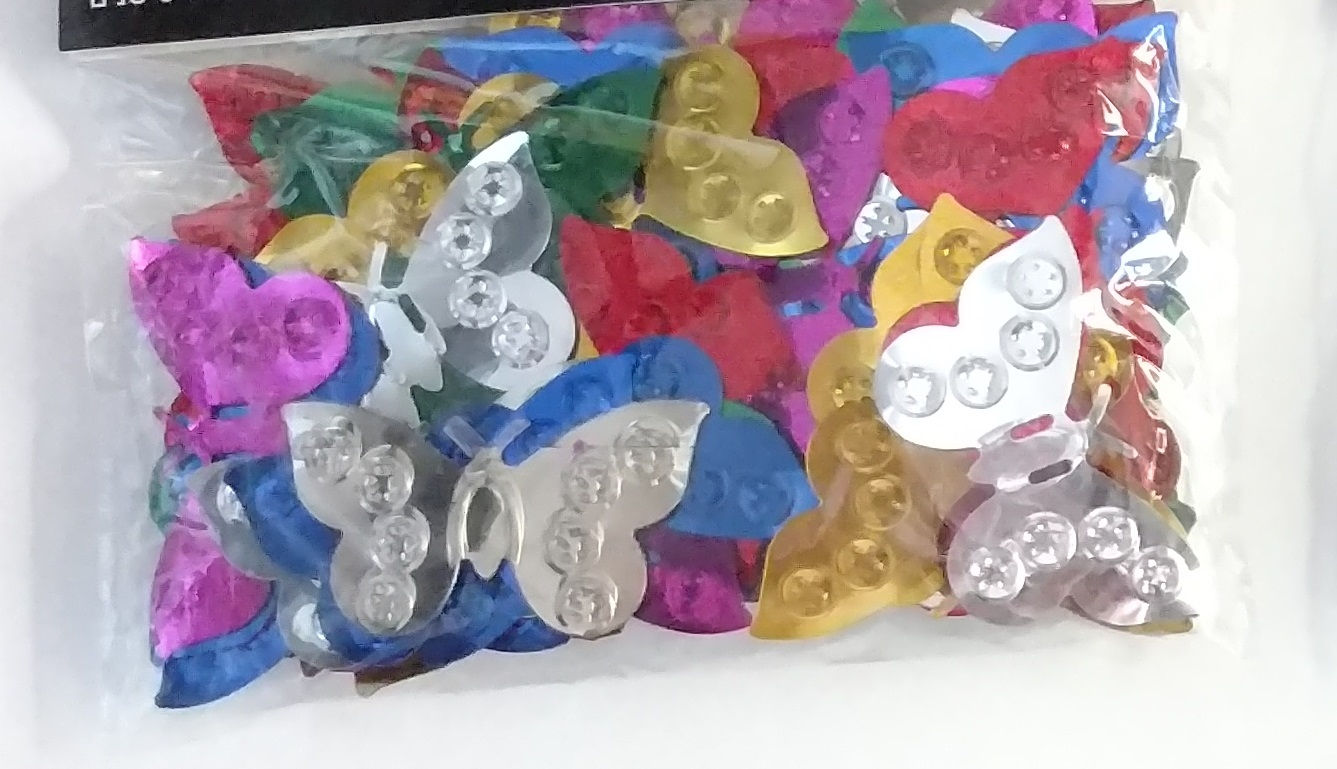 קונפטי פרפרים ענקיים